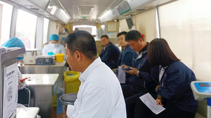 沈陽航空產(chǎn)業(yè)集團組織員工開展“獻熱血、踐初心”無償獻血活動